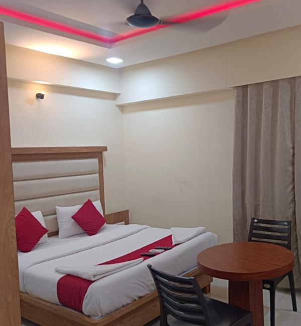 Sun Inn Residency , Navi Mumbai Esterno foto