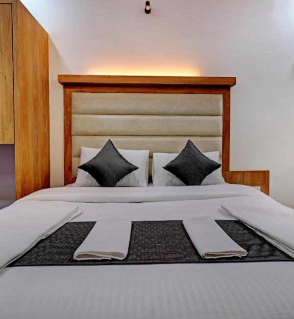 Sun Inn Residency , Navi Mumbai Esterno foto